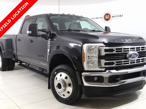 Used 2023 Ford F450 XLT w/ FX4 Off-Road Package image 1