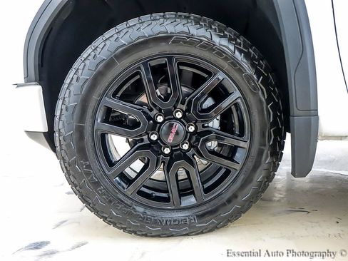 Used 2021 GMC Sierra 1500 Elevation w/ Max Trailering Package AWD/4WD image 13