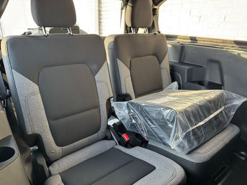 New 2025 Ford Bronco 2-Door w/ Sasquatch Package image 19