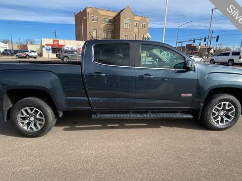 Used 2019 GMC Canyon All Terrain w/ Trailering Package AWD/4WD image 4
