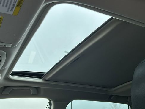 Certified 2023 Subaru Forester Premium image 20