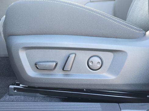 New 2026 Nissan Rogue SV w/ Cold Weather Package image 28