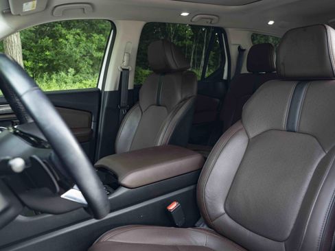 Used 2024 Honda Pilot Elite image 17