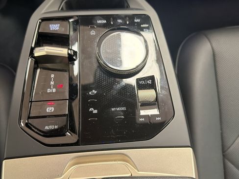 Used 2025 BMW iX xDrive50 w/ Premium Package image 14