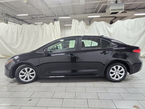 Certified 2024 Toyota Corolla LE image 11