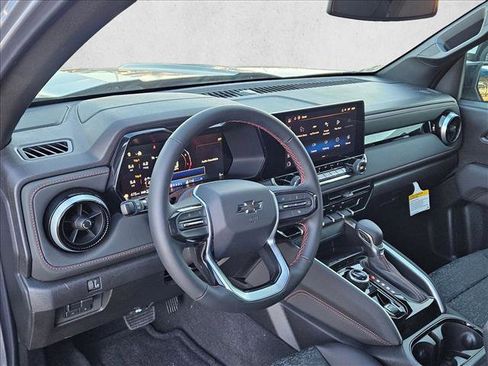 New 2026 Chevrolet Colorado Z71 image 3