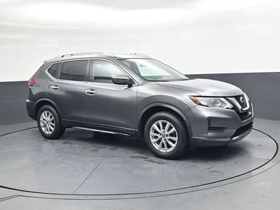 Used 2018 Nissan Rogue SV
