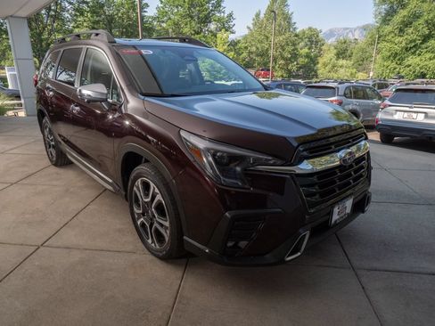 Certified 2023 Subaru Ascent Touring AWD/4WD image 2
