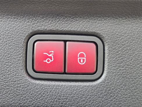 Used 2022 Mercedes-Benz S 580 S 580 w/ AMG Line Package image 20