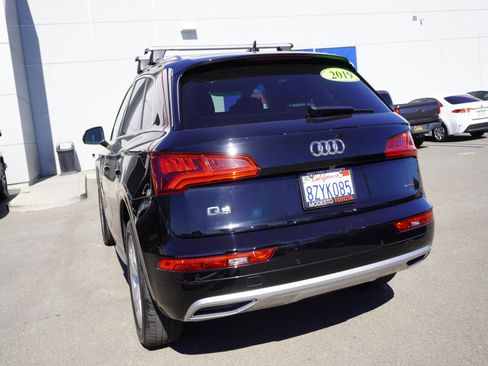 Used 2019 Audi Q5 2.0T Premium Plus w/ Premium Plus Package AWD/4WD image 8