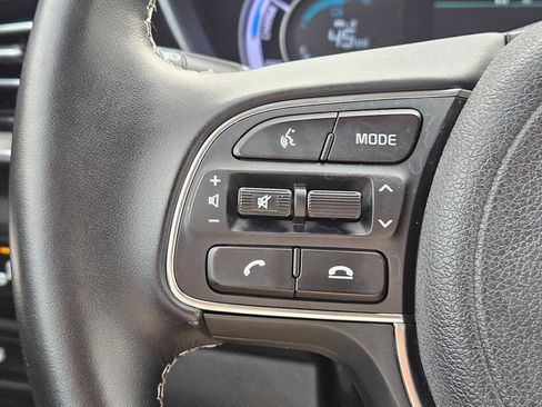 Certified 2022 Kia Niro LXS image 22