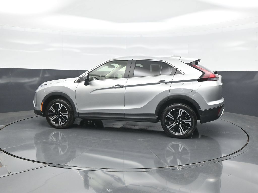 Used 2025 Mitsubishi Eclipse Cross SE AWD/4WD image 4