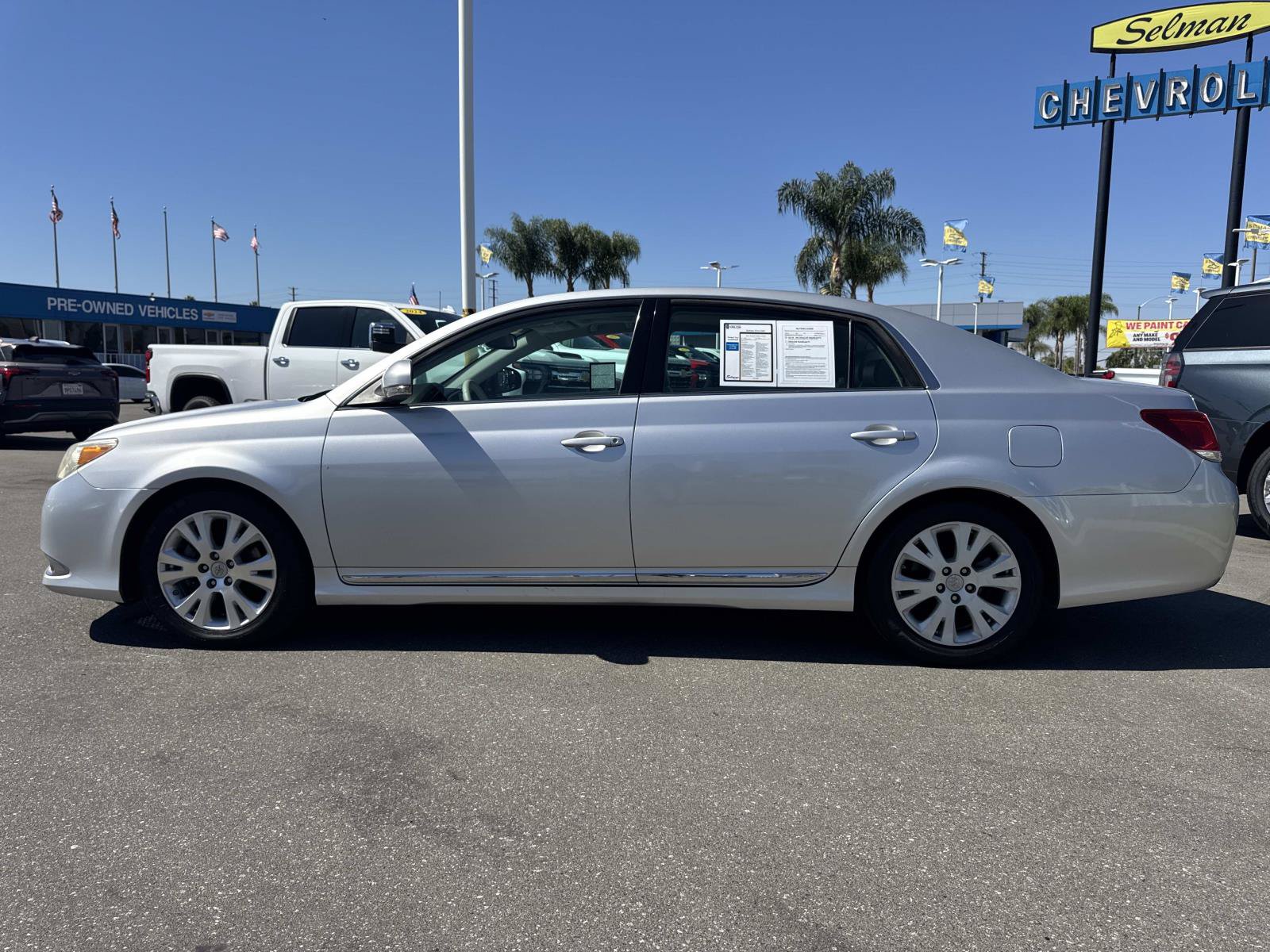 Used 2012 Toyota Avalon FWD image 8