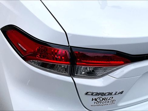 Certified 2026 Toyota Corolla LE FWD image 28