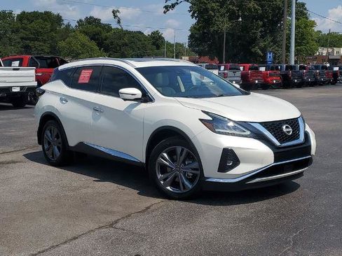 Certified 2024 Nissan Murano Platinum w/ Cargo Package FWD image 1