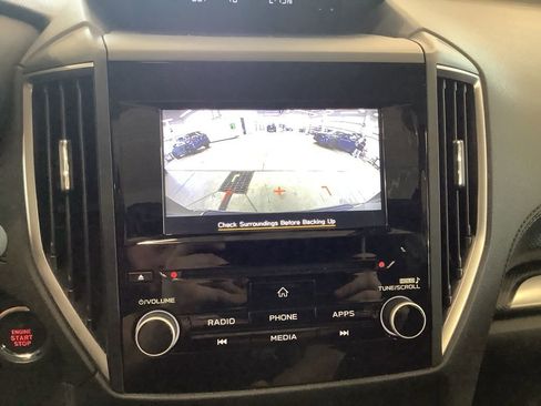 Used 2023 Subaru Forester Premium image 12