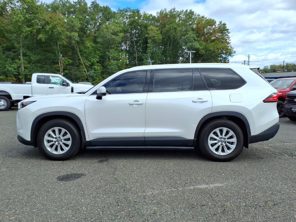 Used 2024 Toyota Grand Highlander AWD image 4