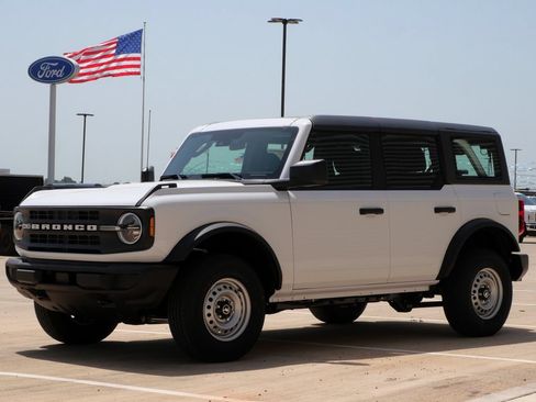 New 2026 Ford Bronco 4-Door AWD/4WD image 7