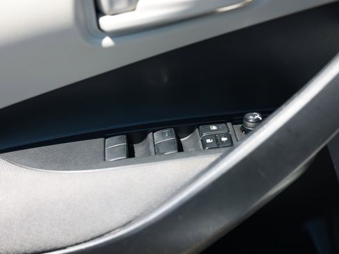 Used 2024 Toyota Corolla LE FWD image 46