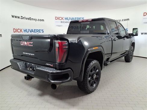 Used 2024 GMC Sierra 2500 AT4 w/ AT4 Premium Plus Package image 4