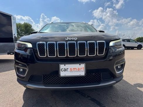 Used 2019 Jeep Cherokee Limited AWD/4WD image 2