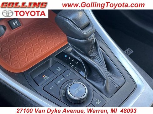 Used 2019 Toyota RAV4 Adventure image 33