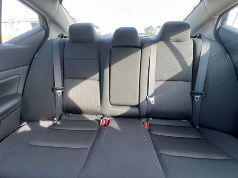 Used 2025 Nissan Altima 2.5 SV image 38