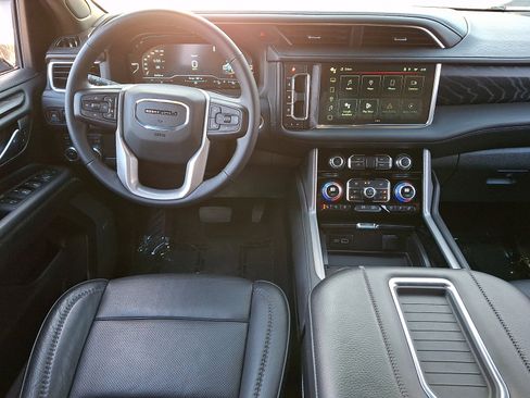Certified 2023 GMC Yukon Denali AWD/4WD image 13