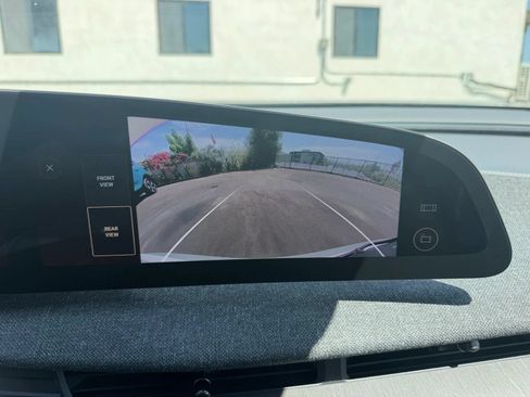 Used 2024 Lucid Air Touring AWD/4WD image 23