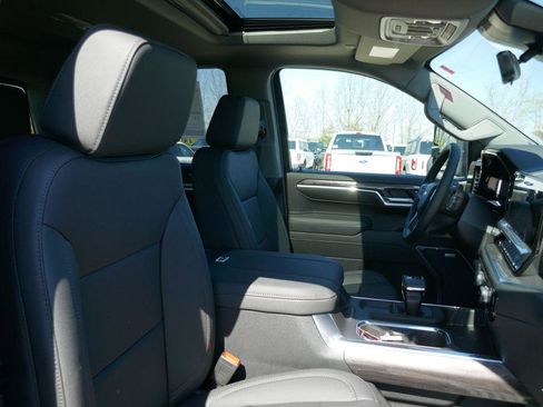 New 2026 Chevrolet Silverado 1500 LTZ AWD/4WD image 9