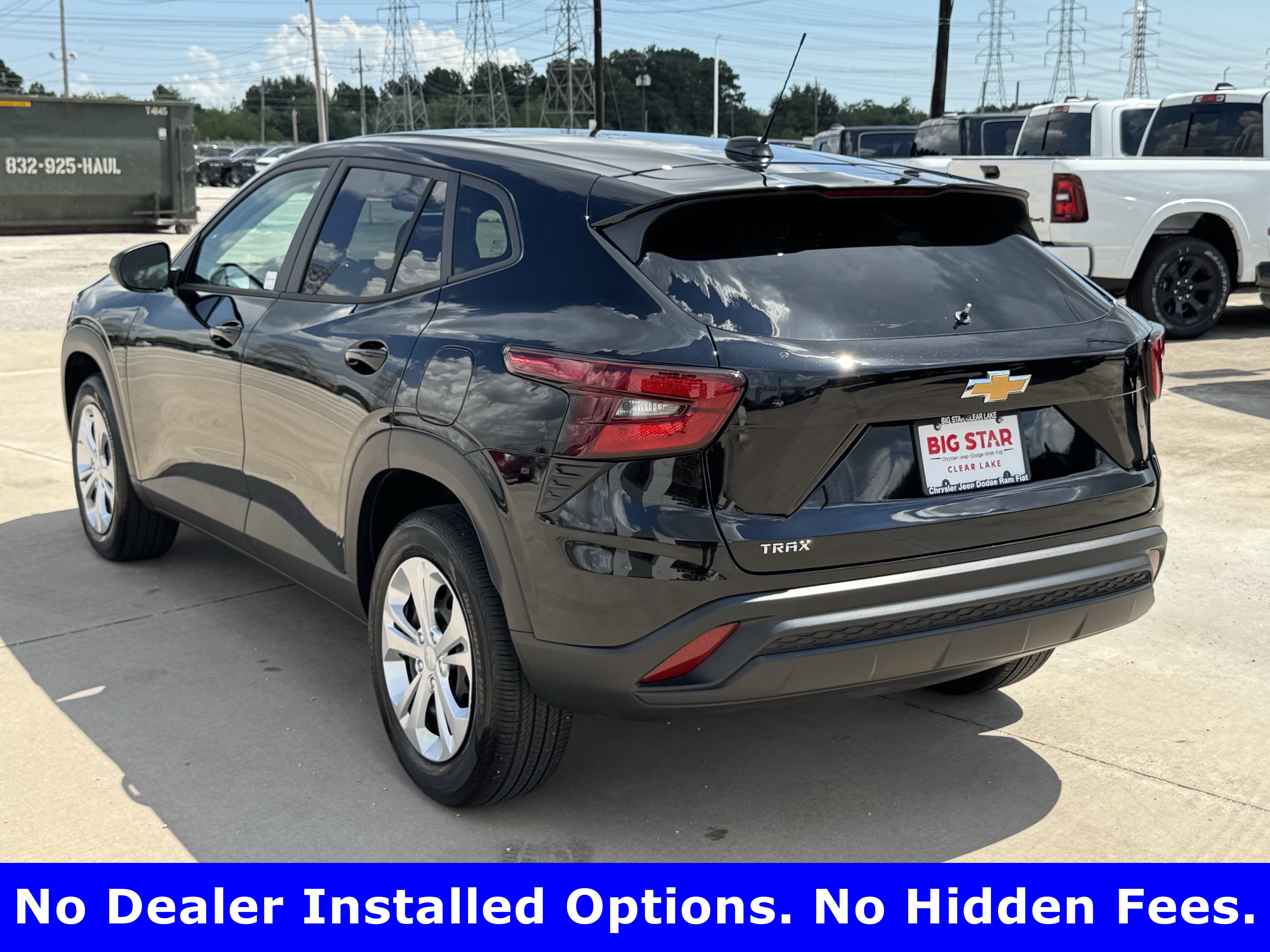 Used 2026 Chevrolet Trax LS FWD image 5