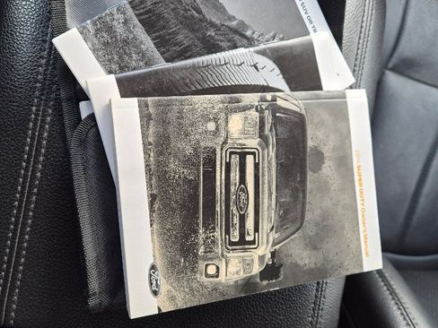 Used 2014 Ford F250 Lariat w/ Chrome Package image 20