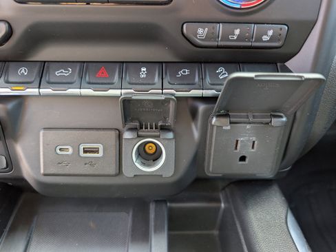 Used 2019 GMC Sierra 1500 AT4 w/ AT4 Premium Package AWD/4WD image 15