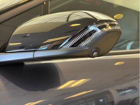 Used 2023 Fisker Ocean Extreme image 40