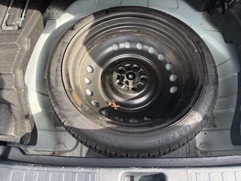 Used 2018 Toyota Prius Two w/ Prius Two Safety Plus Package image 33