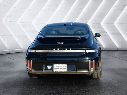 Used 2023 Hyundai Ioniq 6 SEL image 4