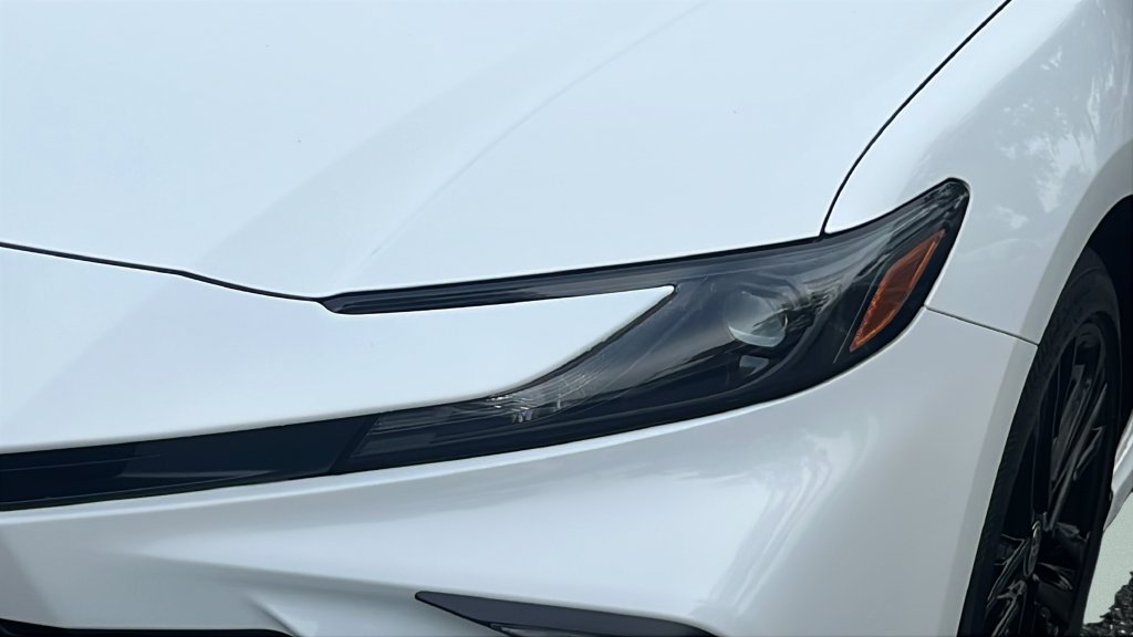 Used 2026 Toyota Camry SE FWD image 25