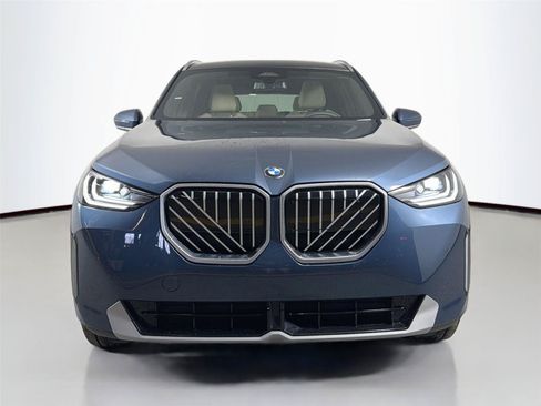 Used 2026 BMW X3 xDrive30i w/ Convenience Package AWD/4WD image 3