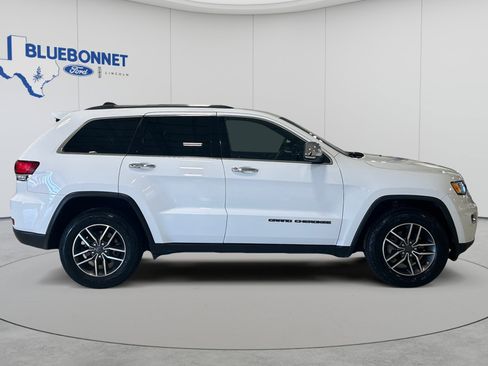 Used 2020 Jeep Grand Cherokee Limited RWD image 4