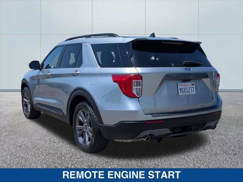 Used 2023 Ford Explorer XLT w/ Equipment Group 202A RWD image 3