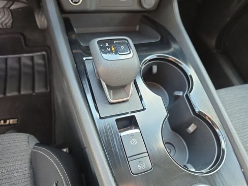 Used 2023 Nissan Rogue SV AWD/4WD image 46