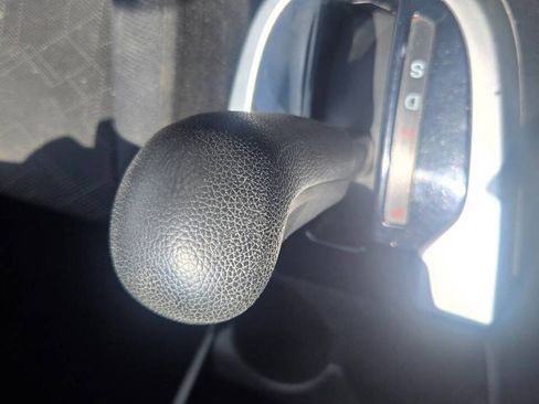Used 2015 Honda Fit EX image 42