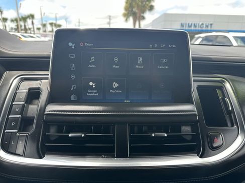 Used 2024 Chevrolet Suburban LT AWD/4WD image 25