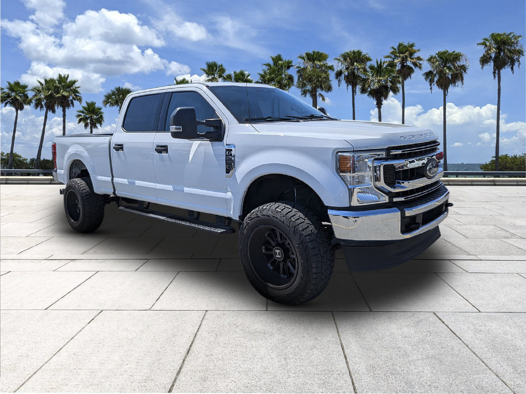Used 2022 Ford F250 XLT AWD/4WD image 2