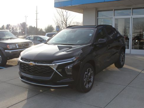 New 2026 Chevrolet Trax LT w/ LT Convenience Package image 7