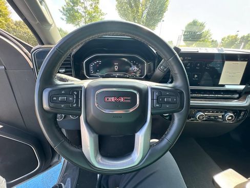 Used 2023 GMC Sierra 1500 Elevation AWD/4WD image 15