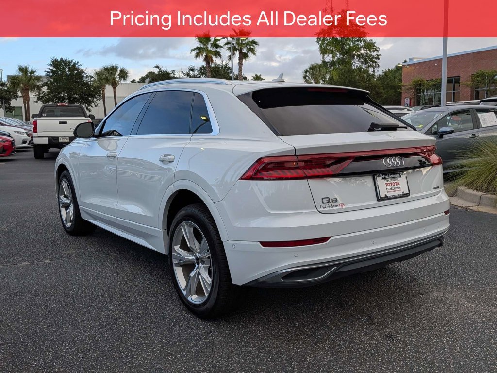 Used 2023 Audi Q8 Premium w/ Convenience Package AWD/4WD image 6