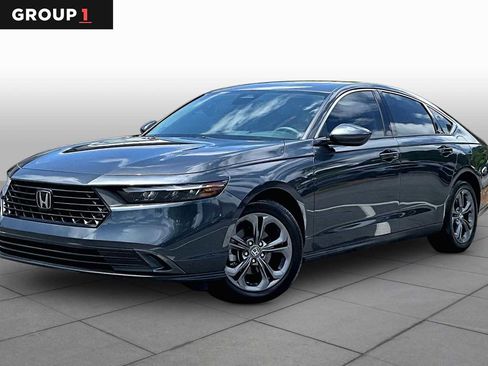 Used 2023 Honda Accord EX image 1
