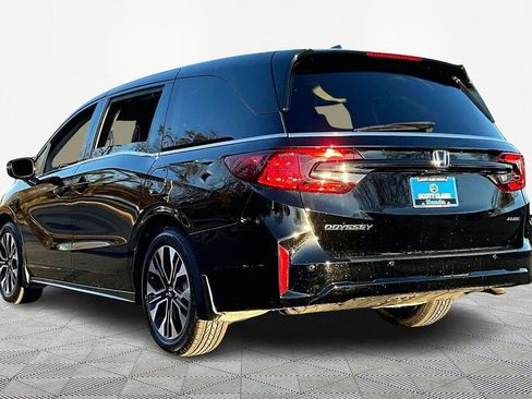 Certified 2025 Honda Odyssey Elite image 4
