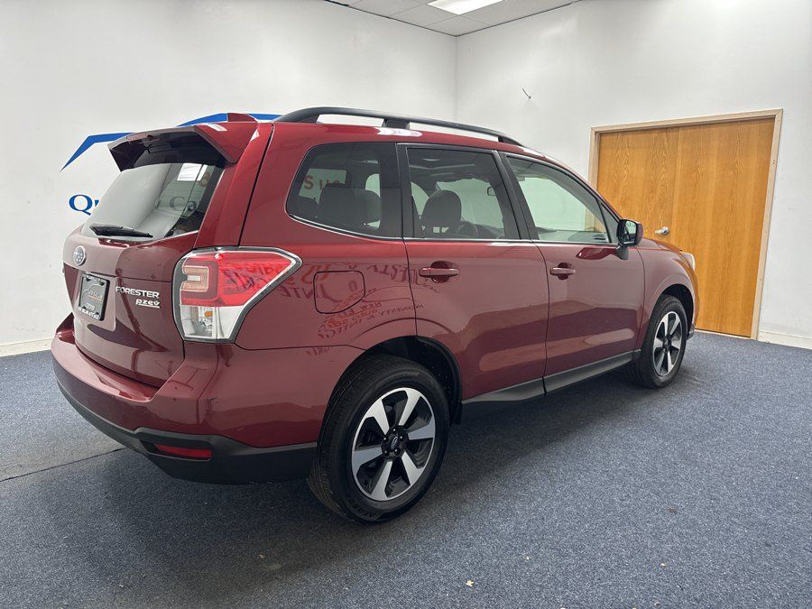 Used 2017 Subaru Forester 2.5i Premium w/ All-Weather Package AWD/4WD image 3